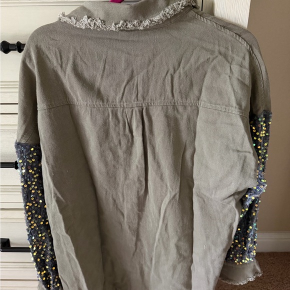 NWOT Olive Green Shacket With Sequin Sleeves - Picture 7 of 7